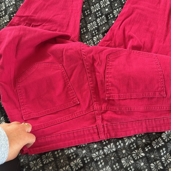 Gap Jeans - Picture 3 of 5